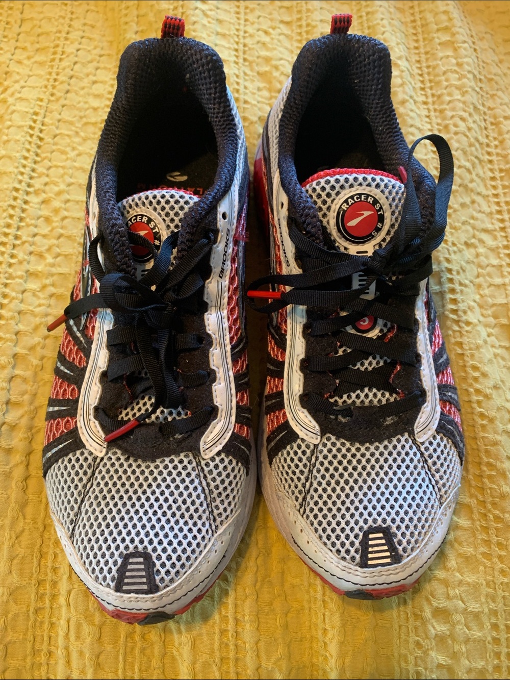 Brooks Racer Runner Athletic Sneakers in White, Black & Red